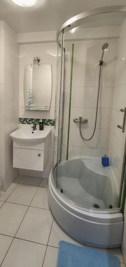 Holiday Home Slavia New S8 Miedzyzdroje Z Antresola I Balkonem Przy Plazy Екстер'єр фото